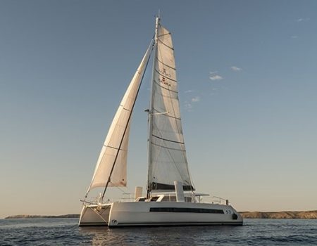 Catana. Multihulls sale and purchase with Multicats International. Vente/achat de multicoques avec Multicats International.